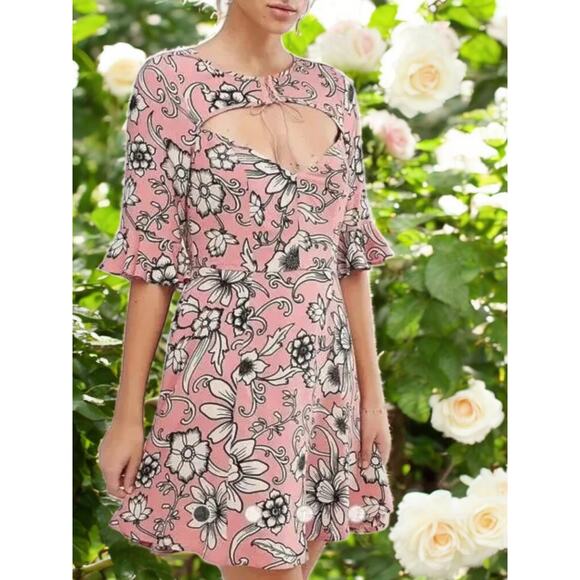 (50% OFF) NWT For Love & Lemons Ayla Laced Up Dress in Pink Print S MSRP $250 - Picture 1 of 8
